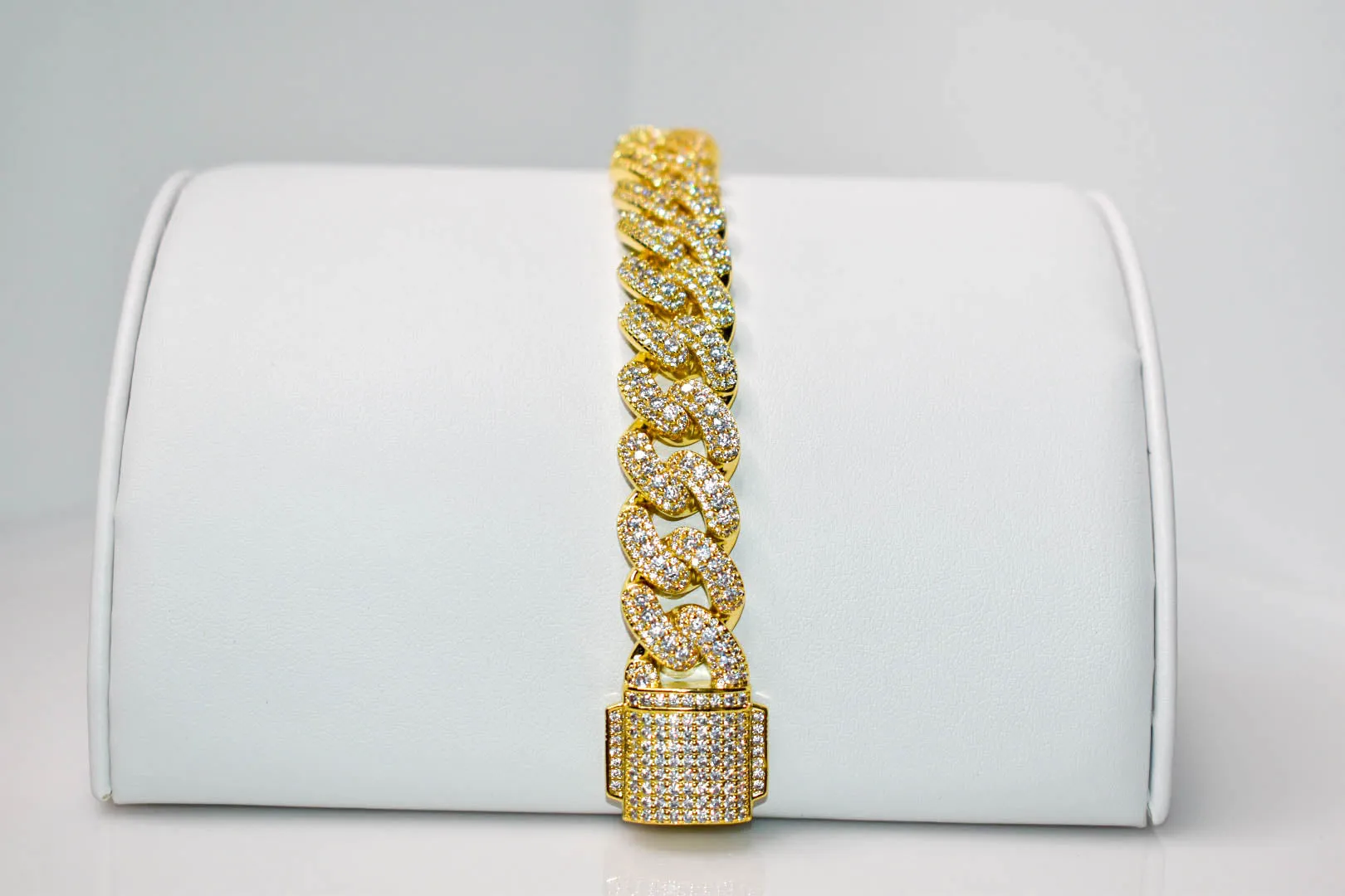 Pavé Cuban Link Bracelet - 15 mm