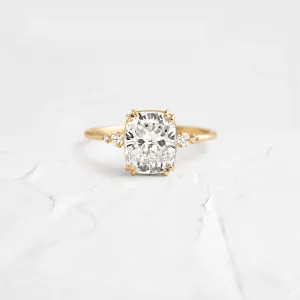 Pictorial Ring, Cushion Cut