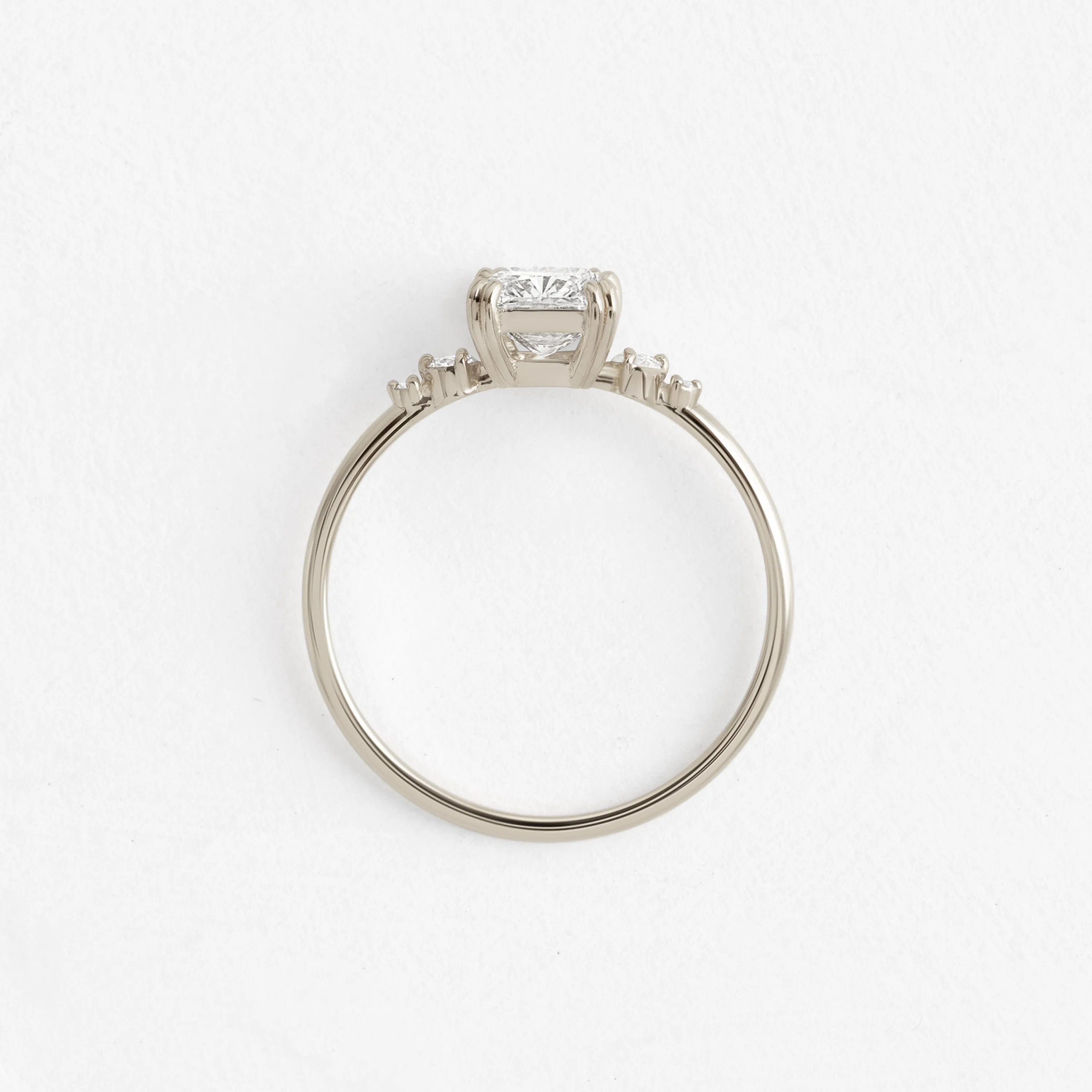 Pictorial Ring, Cushion Cut