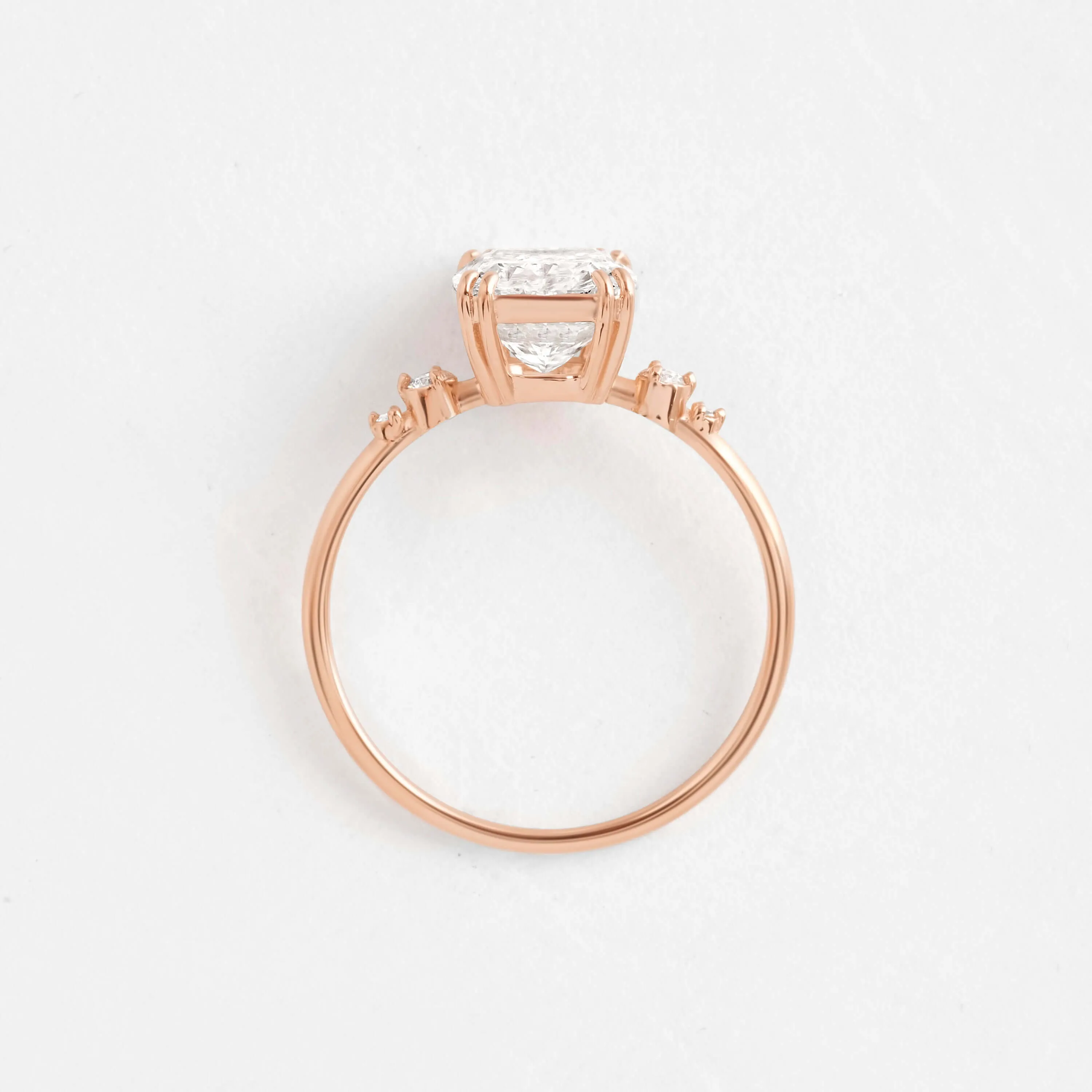 Pictorial Ring, Cushion Cut