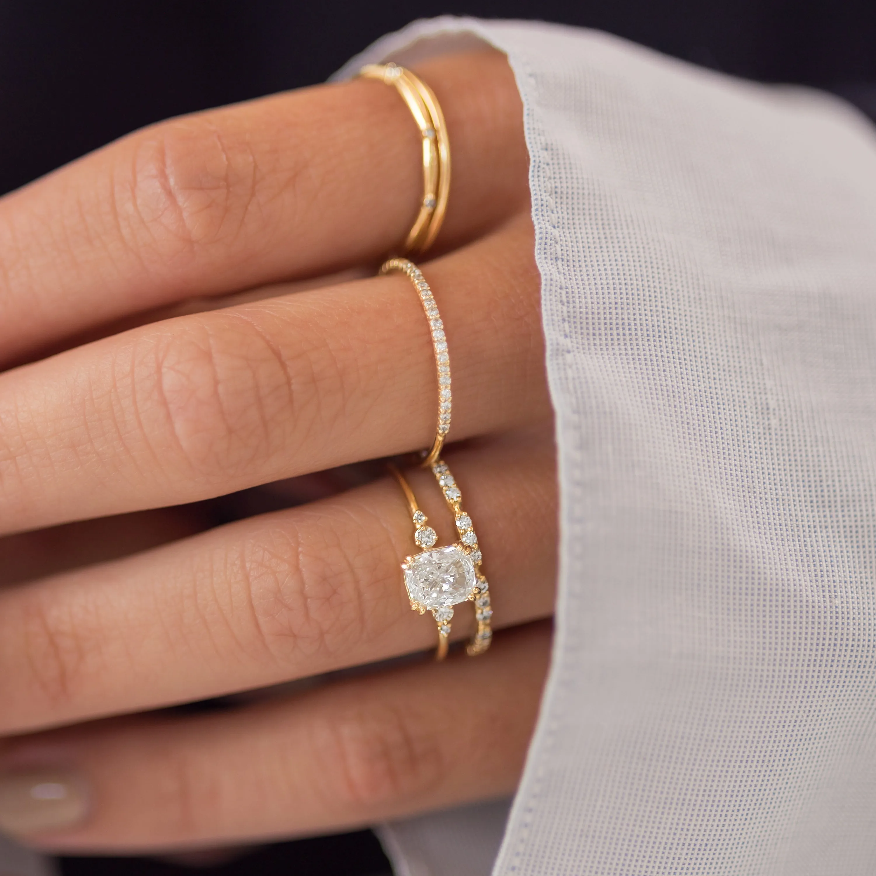 Pictorial Ring, Cushion Cut