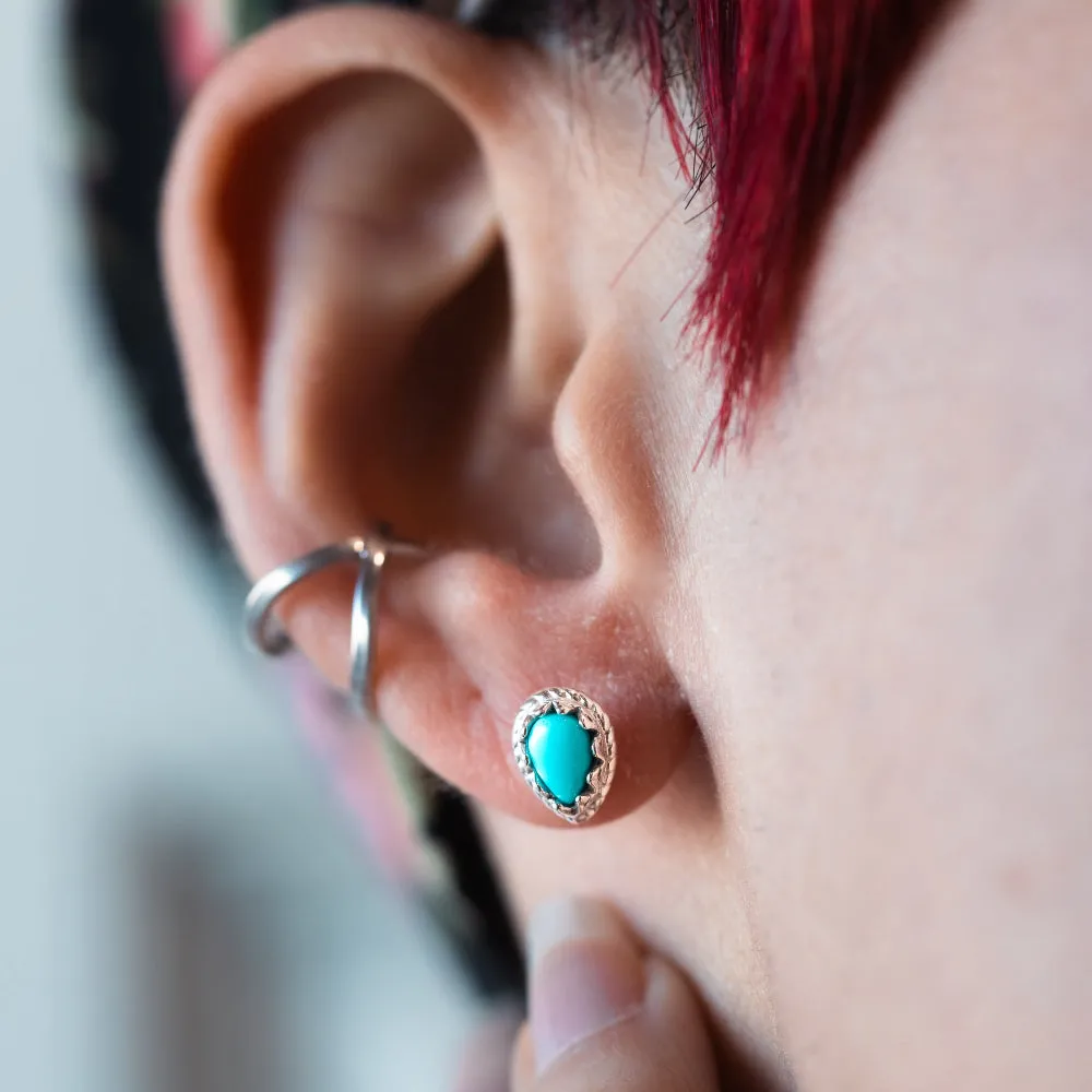 Radiante: Turquoise Teardrop Stud Earrings