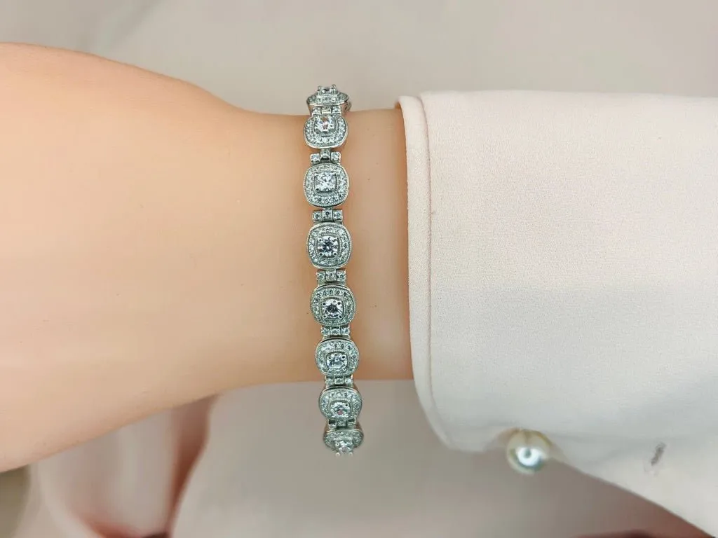 Red Carpet Bracelet With Diamond Tube Links Diamond with 4.69 ct.(finished) 1.1mm, 3.4mm