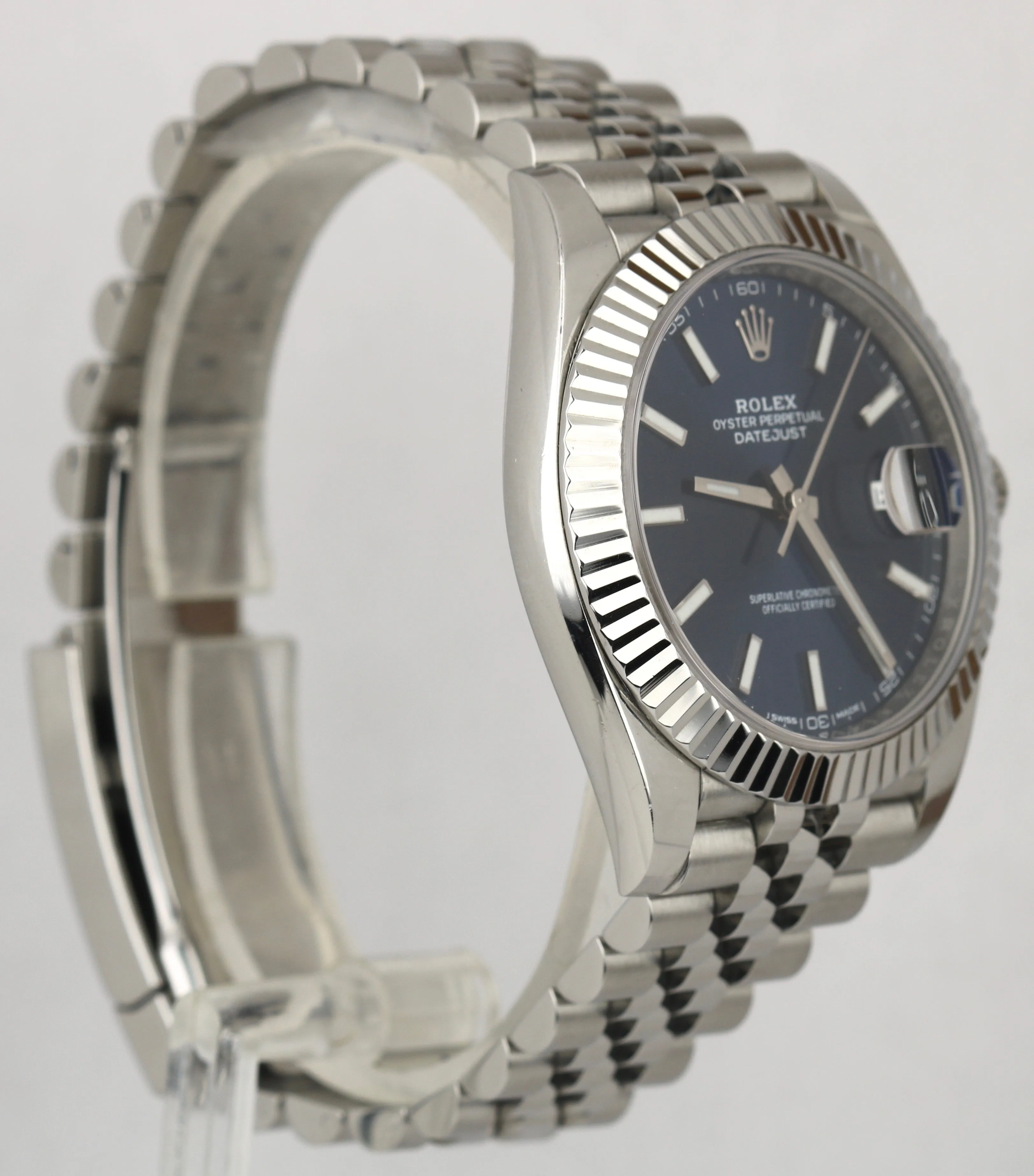 Rolex DateJust 41 126334 Blue Stainless Steel 18k Bezel Jubilee 41mm Swiss Watch