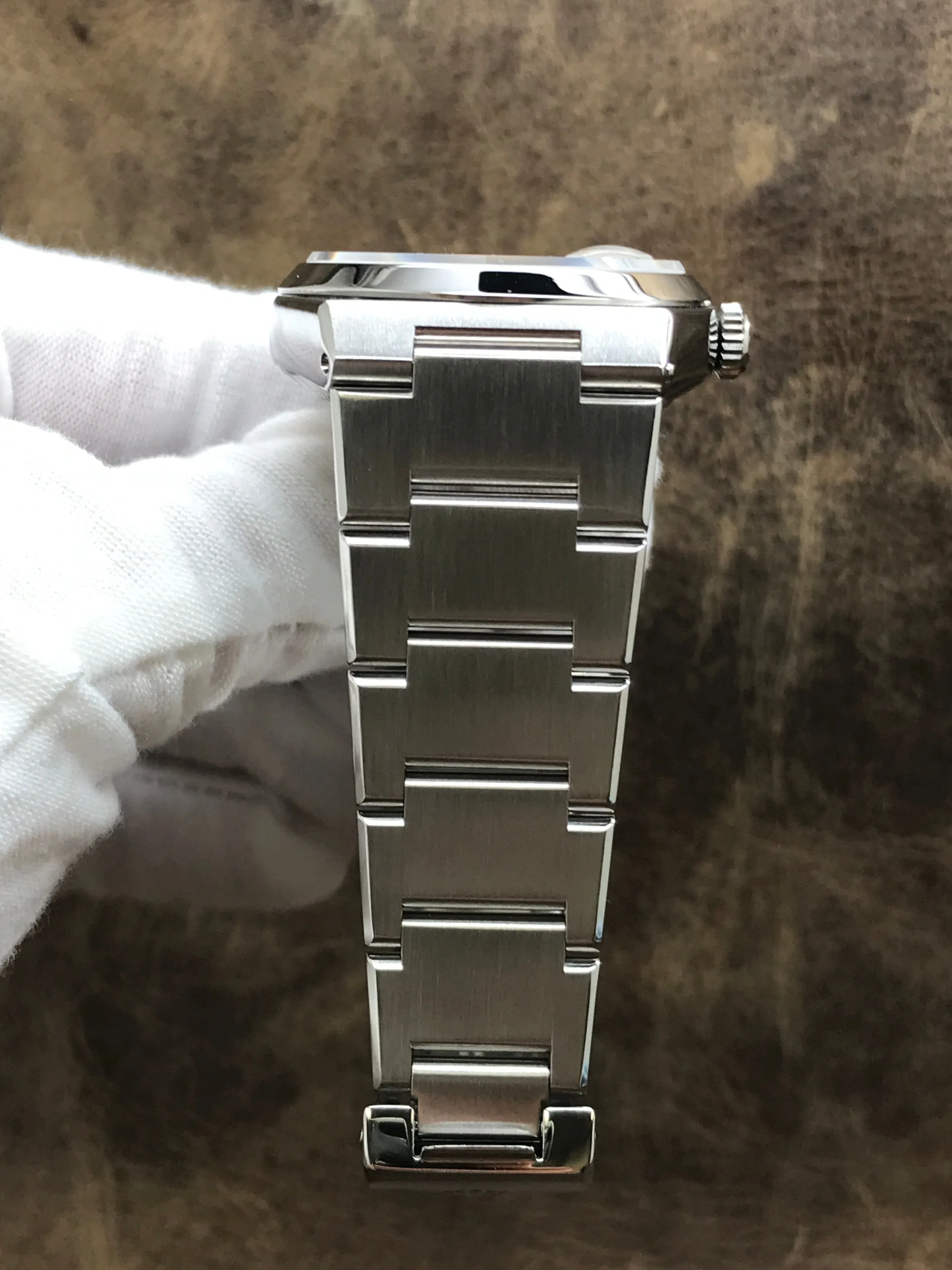 Rolex Datejust Oysterquartz 17000 Silver Dial Quartz Watch