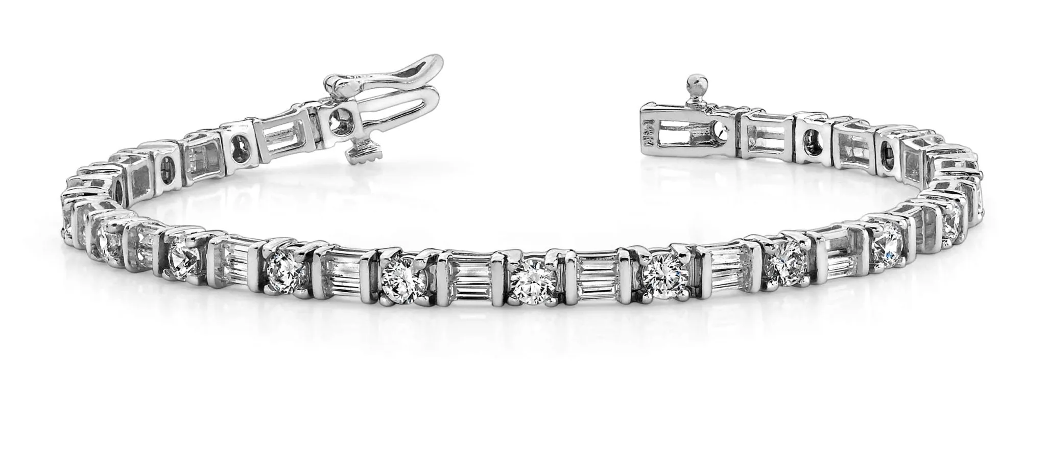 Round And Baguette Lab-Grown Diamond Bracelet with 4.56 ct.(finished) 3.5x1.5mm, 3mm