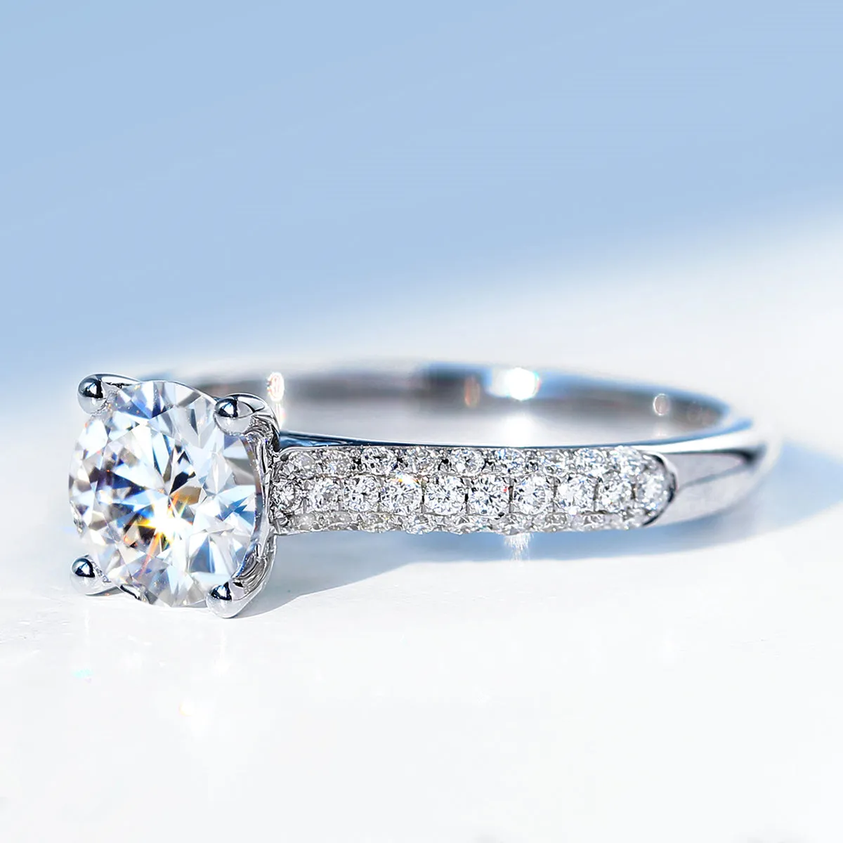 Round Cut Lab-Grown Diamond Engagement Ring