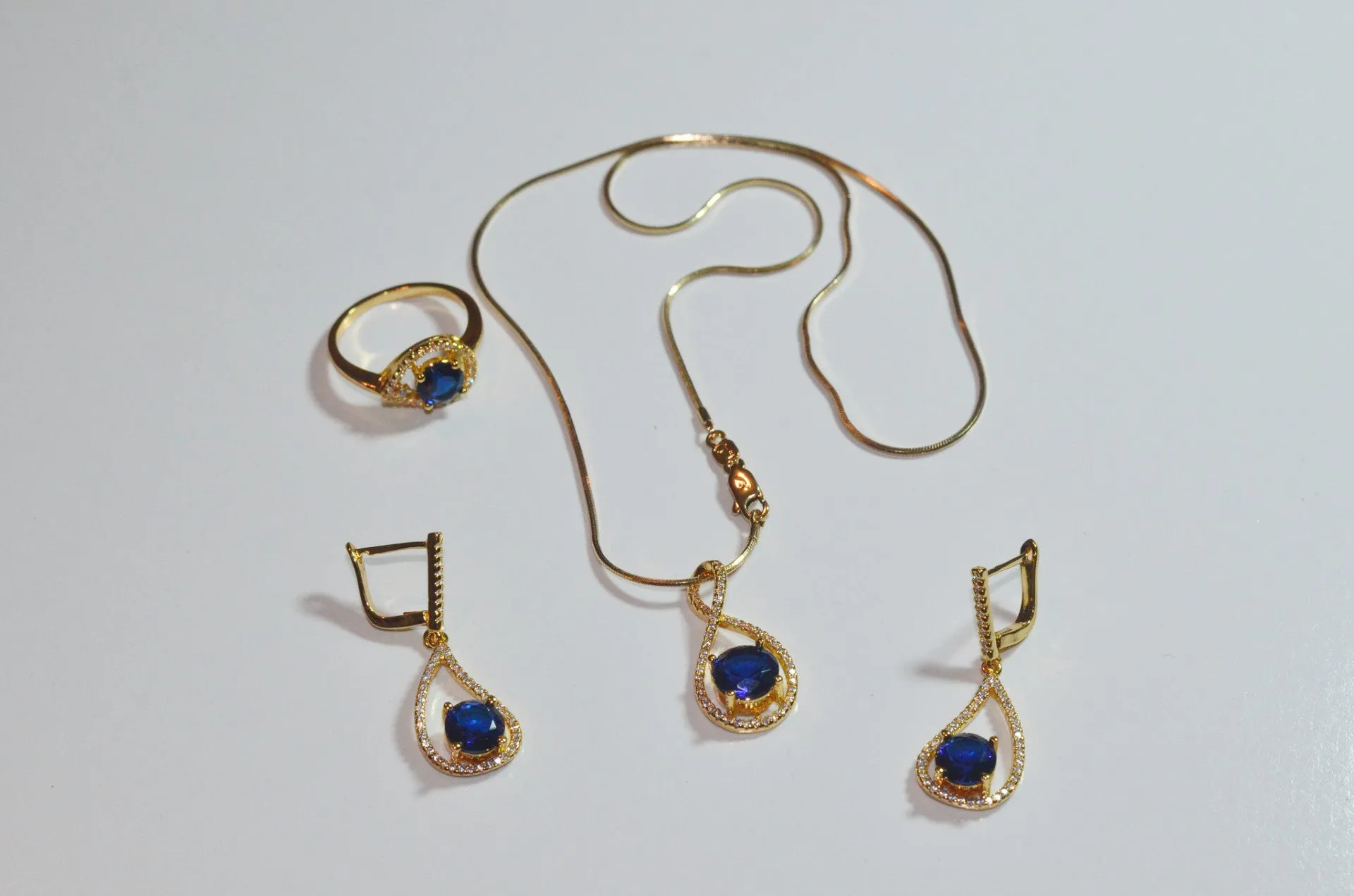 Royal blue Necklace