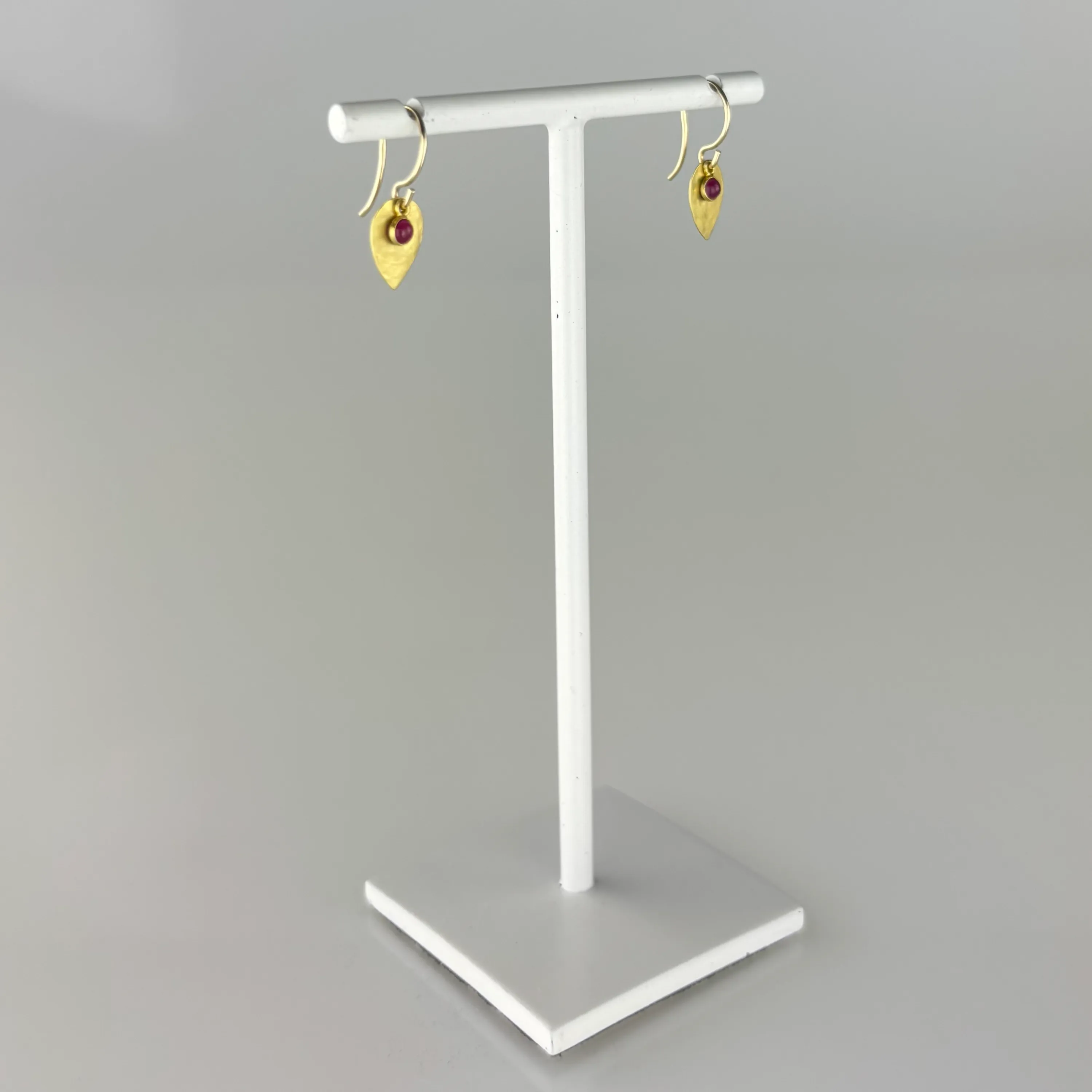 Small Hummingbird Ruby 18K Drops