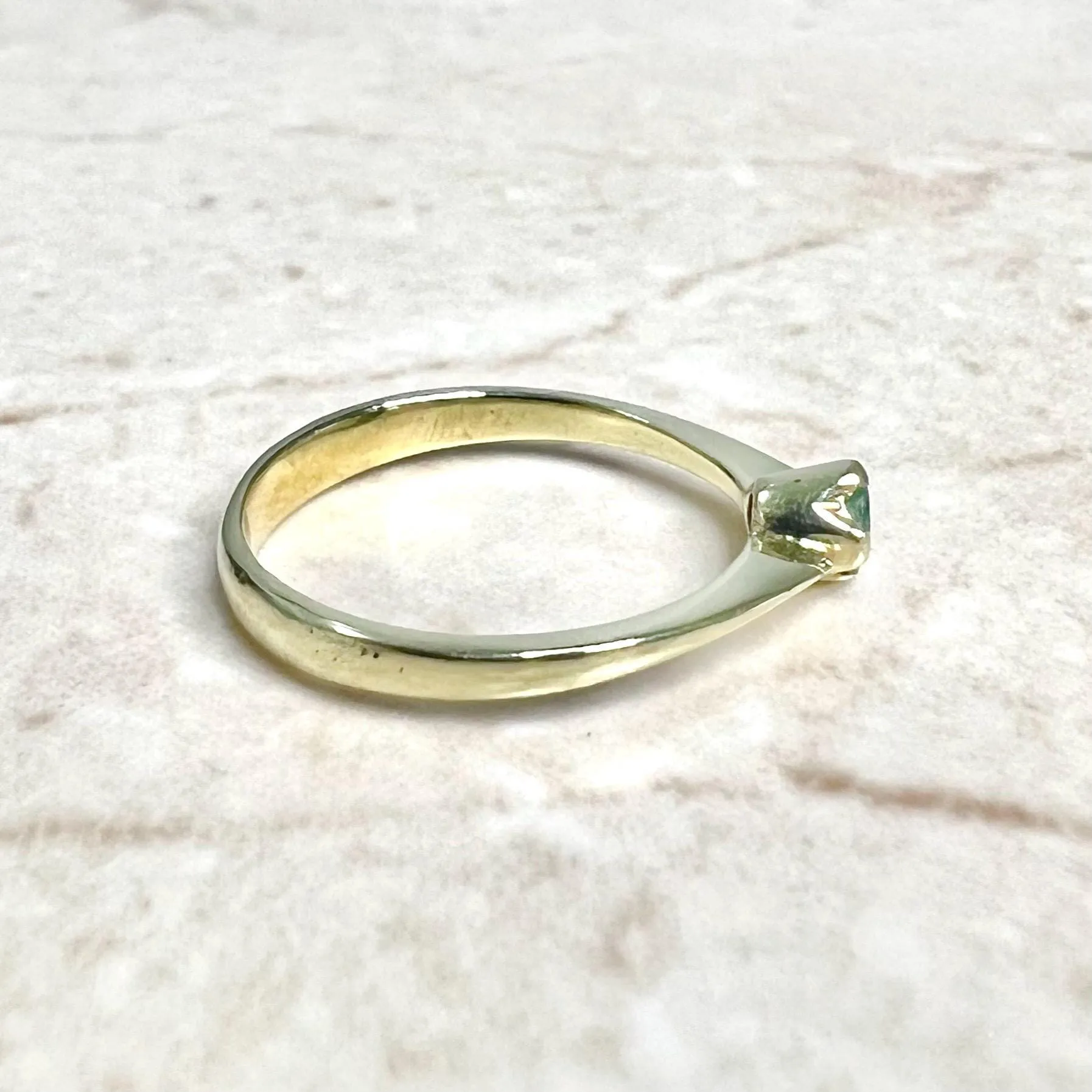 Small Vintage 18 Karat Yellow Gold Natural Emerald Solitaire Ring