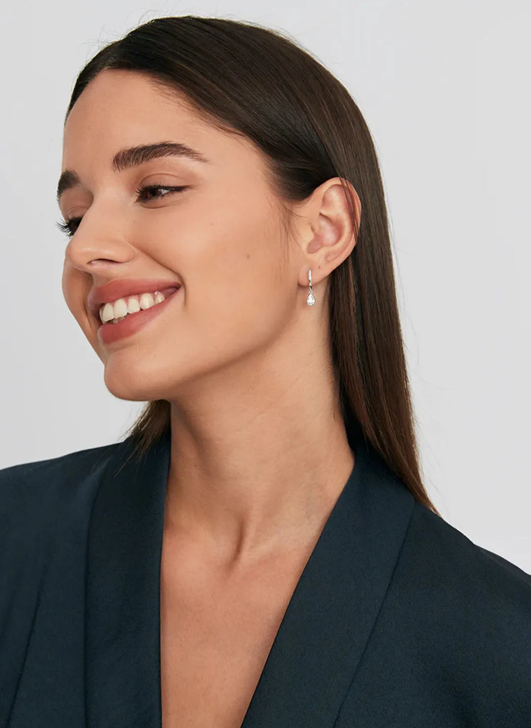 Solitaire Teardrop Drops