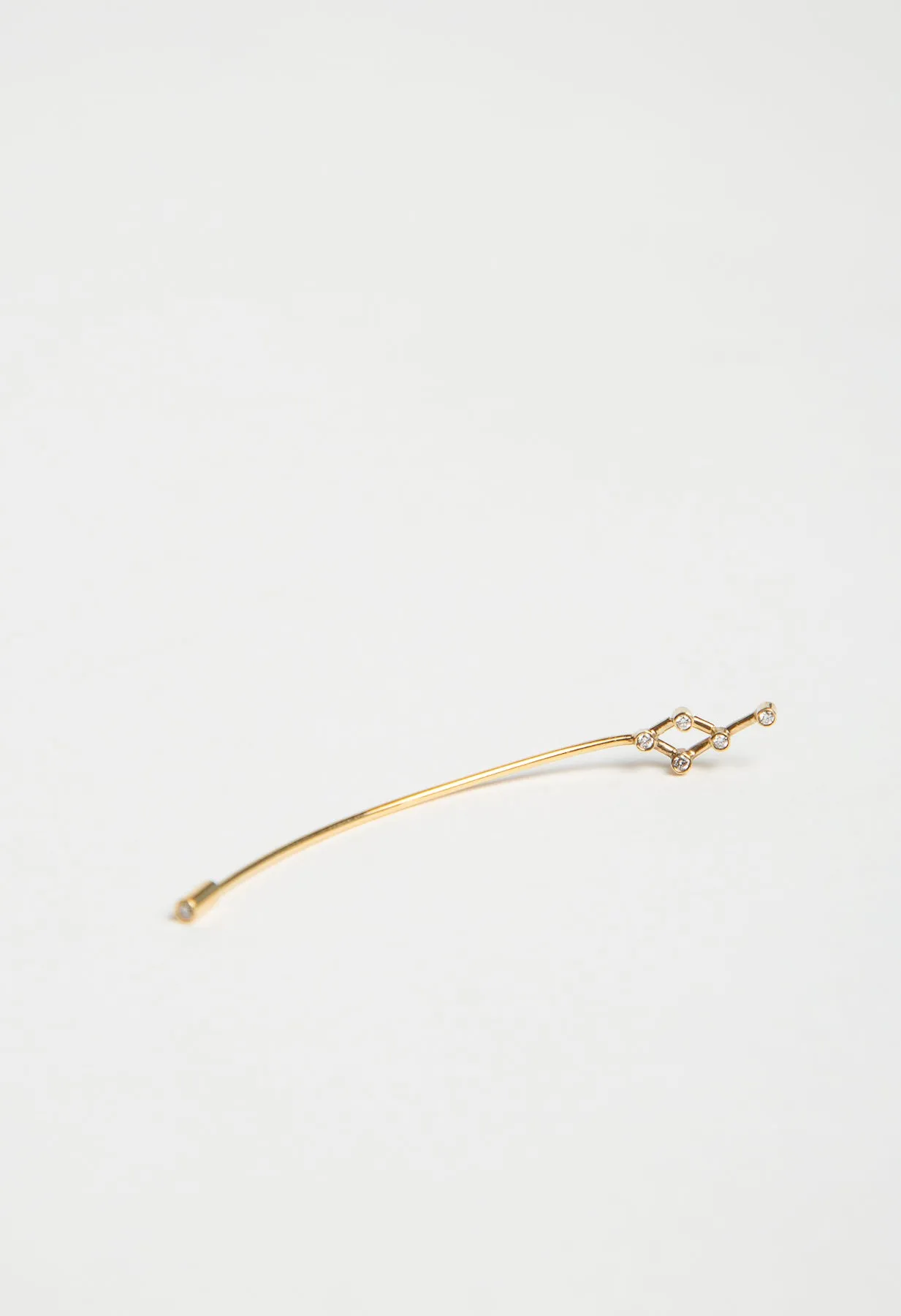 SOPHIE BILLE BRAHE | PETIT DAUPHIN DIAMOND EARRING