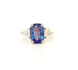 Tanzanite and Diamond Trillion Ring in 18k Yellow Gold