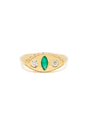 The Emerald Makeda Ring