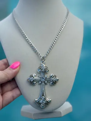 The Gothic Cross Pendant Necklace