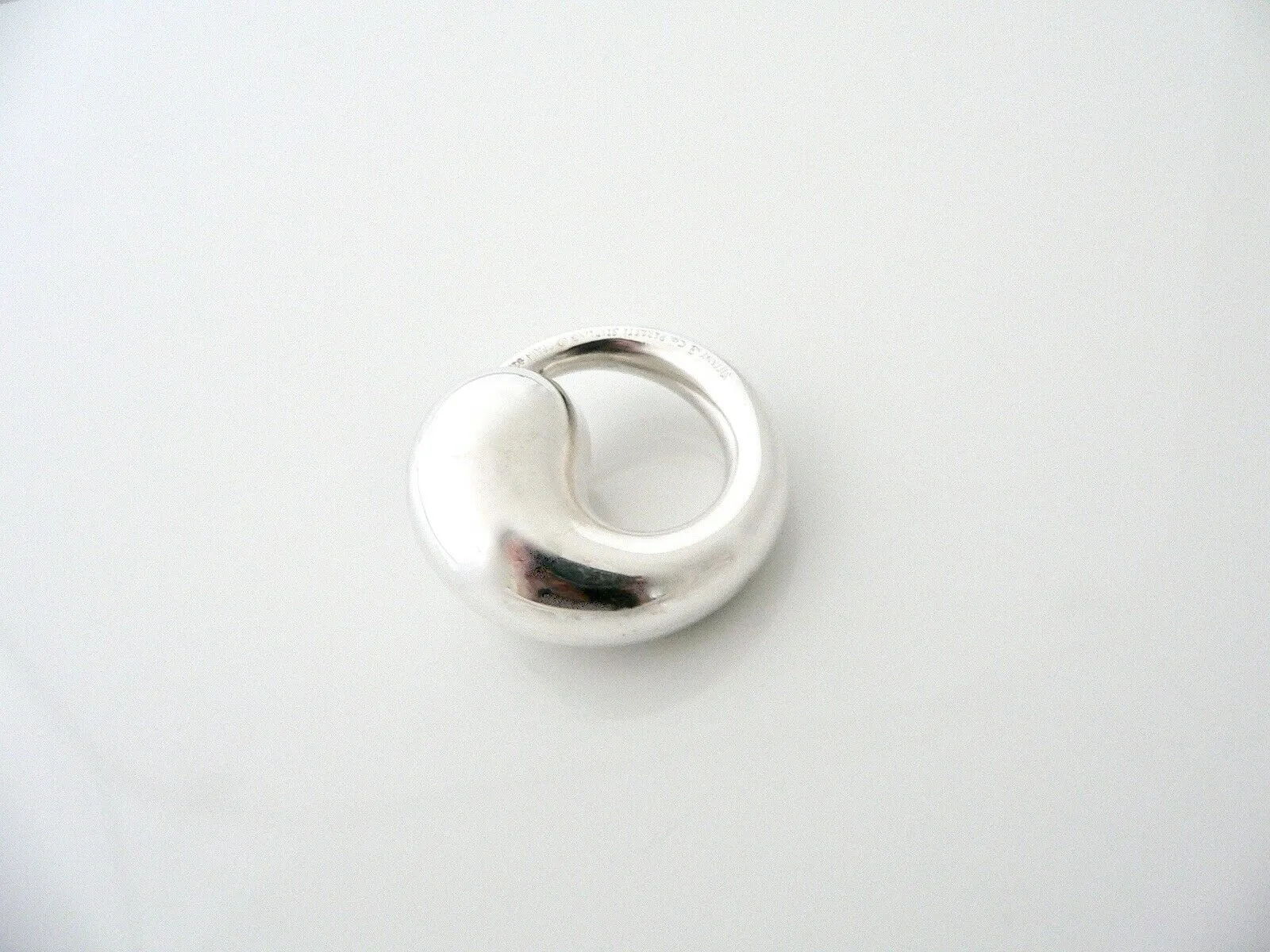 Tiffany & Co Peretti Silver Large 1.4 In Eternal Circle Pendant Charm Love Gift