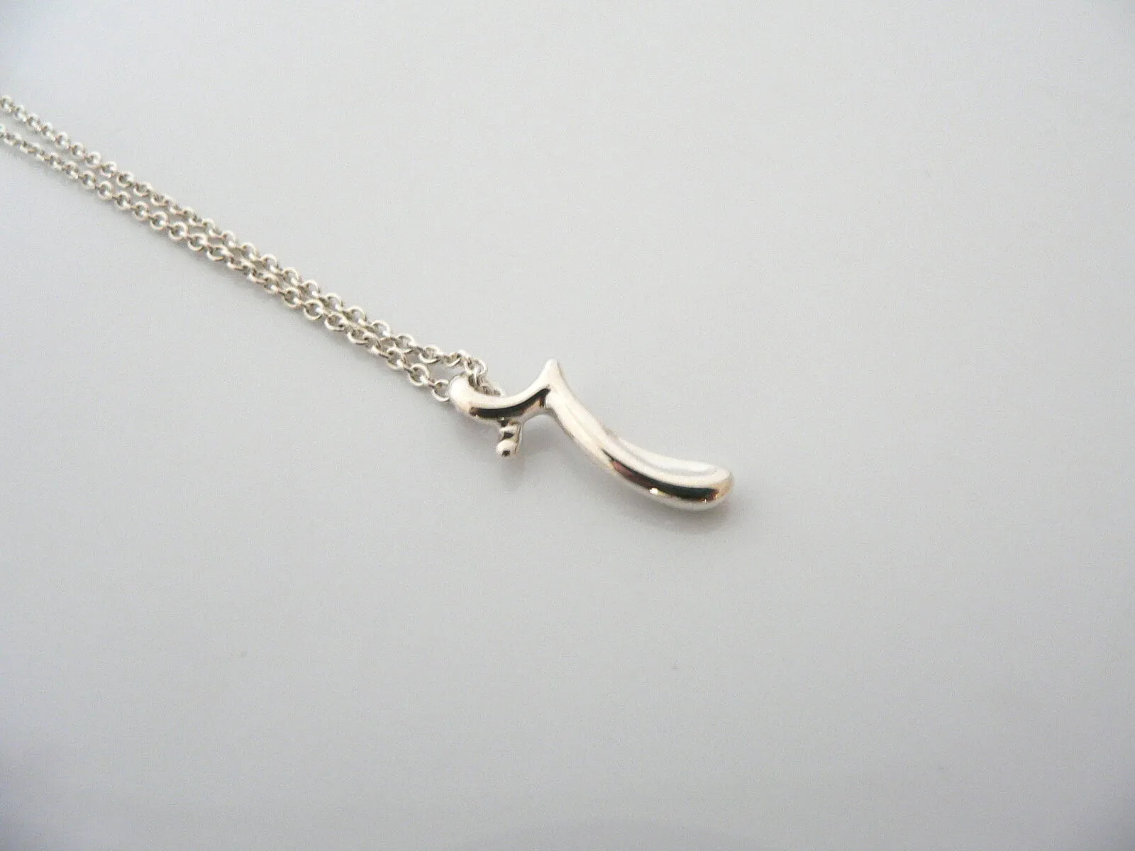 Tiffany & Co Silver Peretti Alphabet R Medium Necklace Pendant Charm Chain Gift