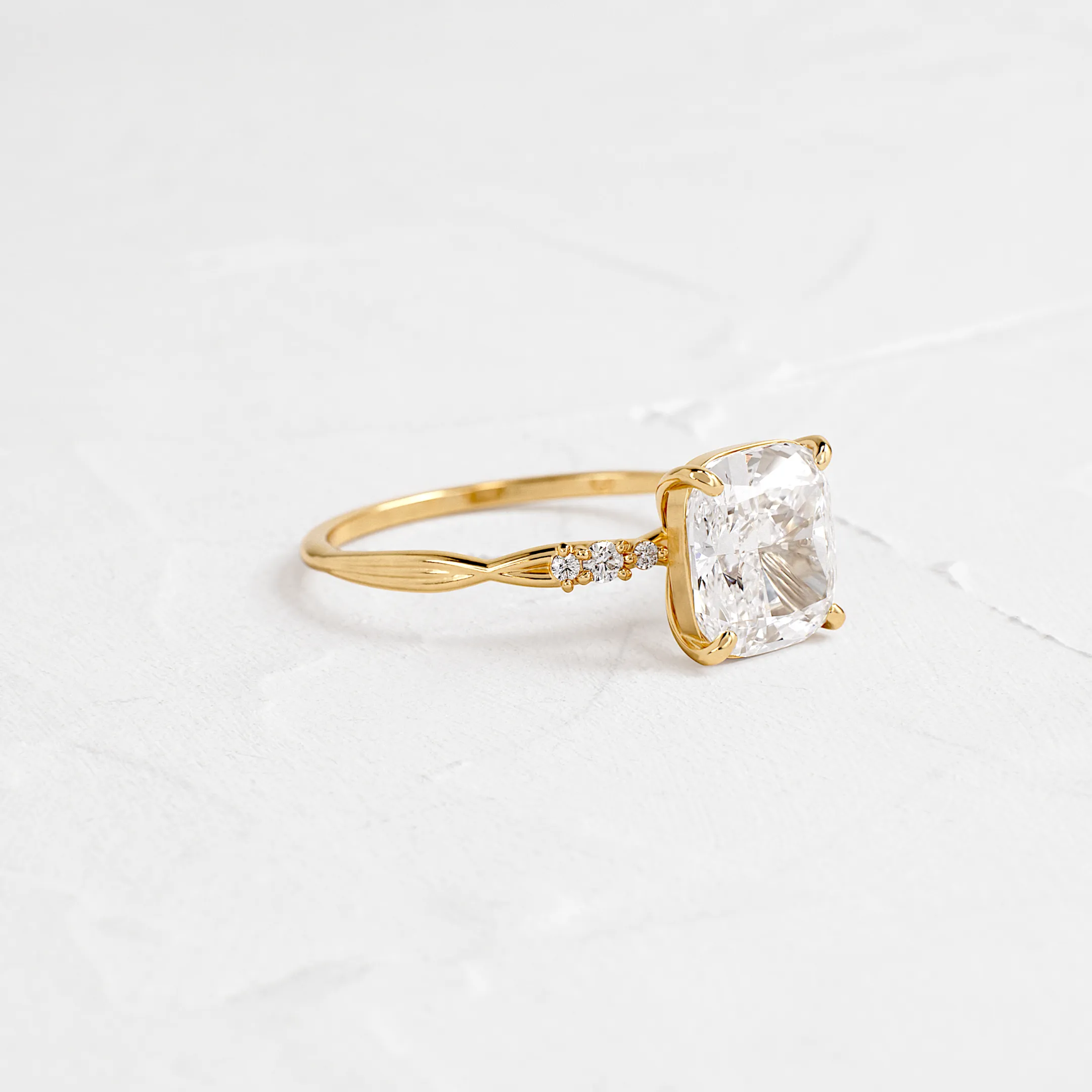 Trestle Ring, Cushion Cut
