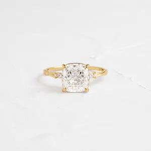 Trestle Ring, Cushion Cut
