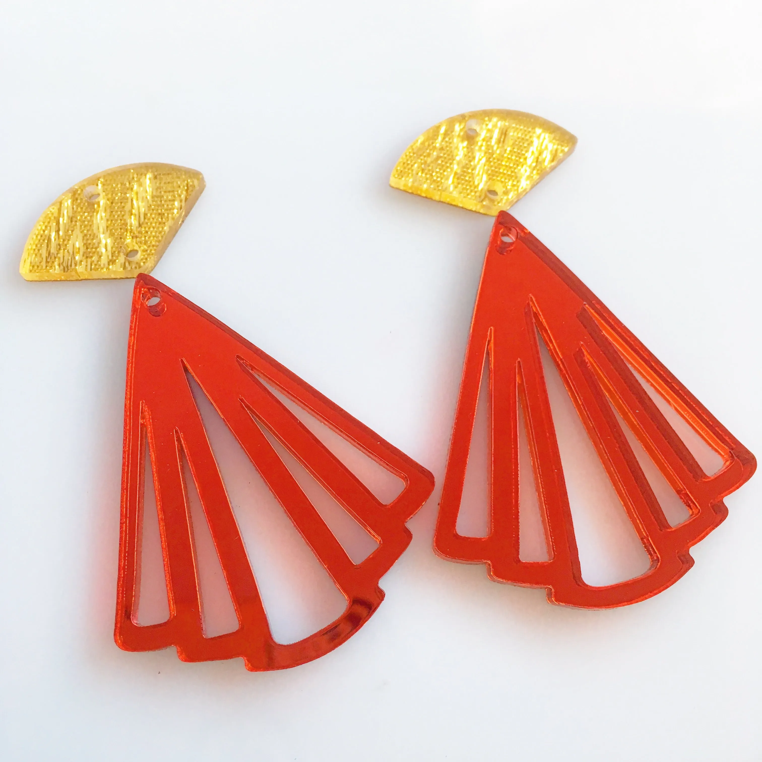 Triangle Pendants  / 6 Pieces (3 Pairs), 50mm