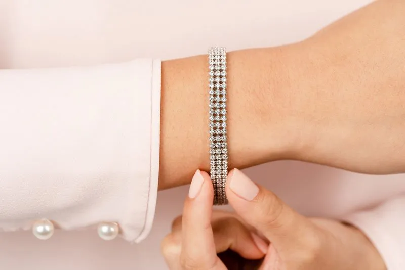 Triple Strand Diamond Bracelet with 5.30 ct.(finished) 1.8mm