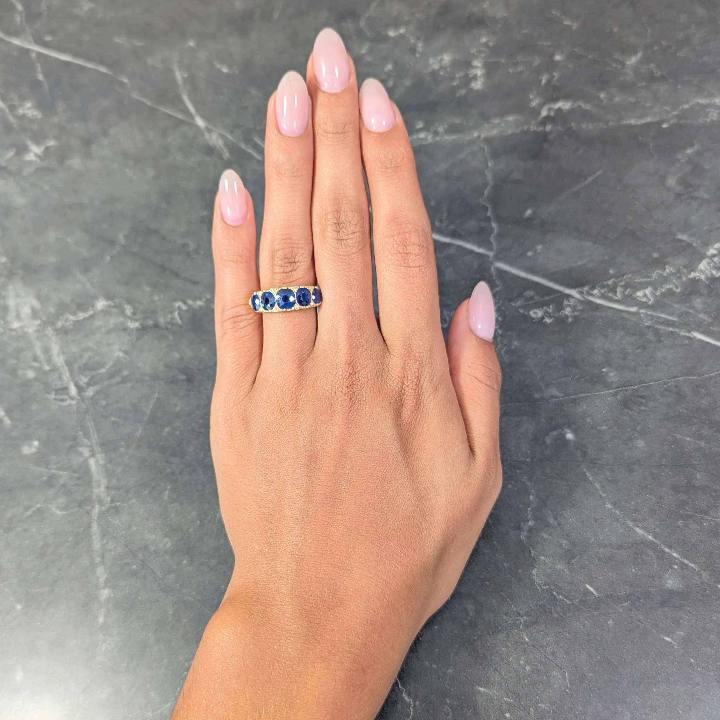 Victorian 4.10 CTW No Heat Sapphire Diamond 18 Karat Yellow Gold Antique Five Stone Band Ring GIA