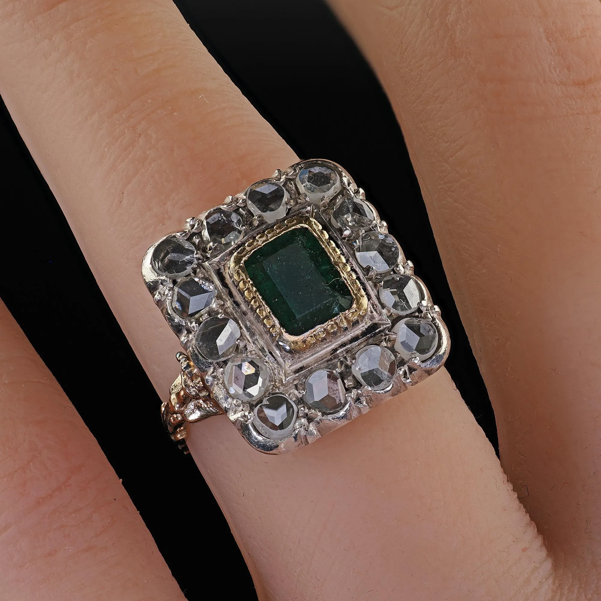 Victorian Style 12K Yellow Gold Rose Cut Diamond and Emerald Cocktail Ring