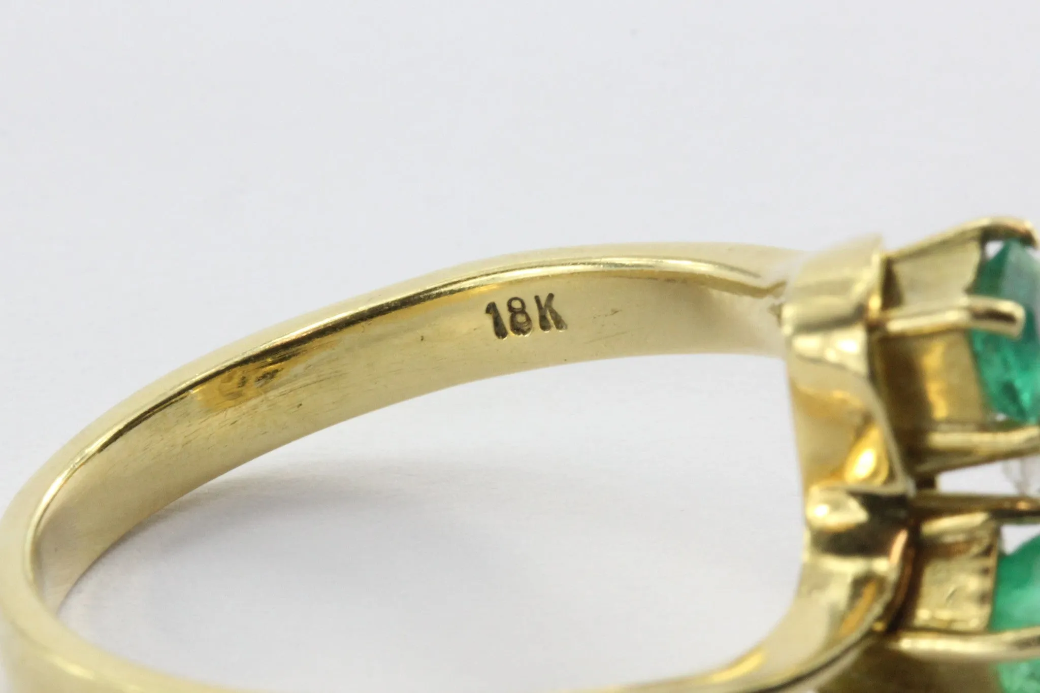 Vintage 18K Gold 1/2 Emerald & Diamond Ring