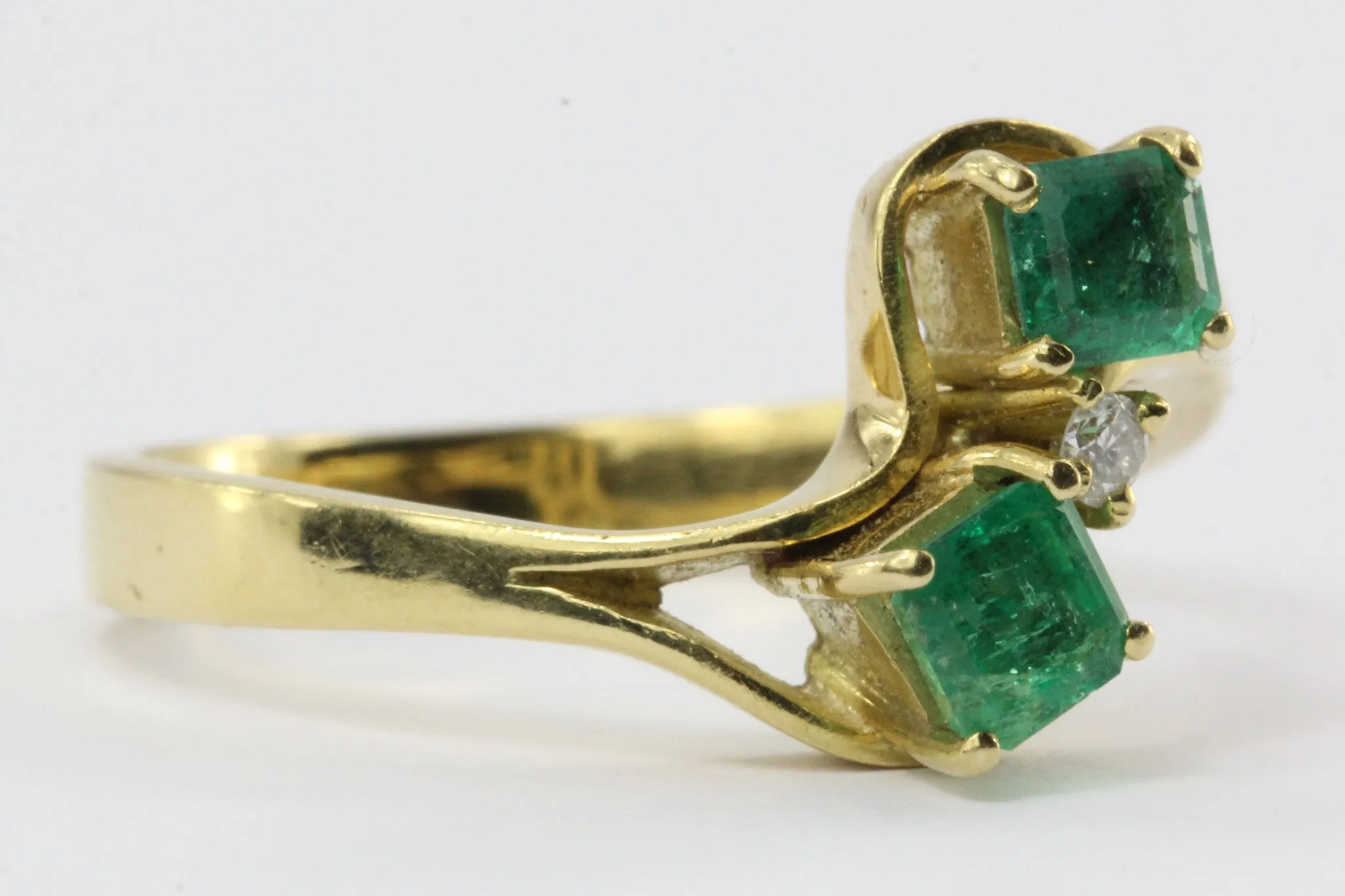Vintage 18K Gold 1/2 Emerald & Diamond Ring