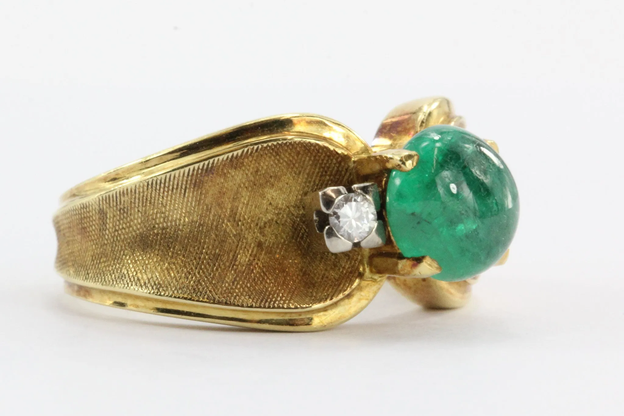 Vintage 18K Gold Gubelin 1.65 Emerald & Diamond Ring