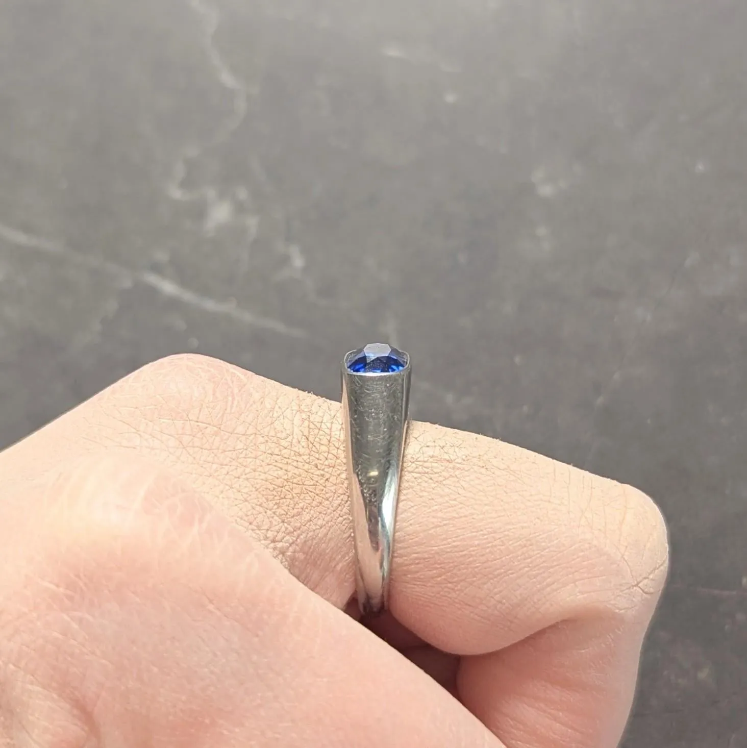 Vintage 4.12 CTW No Heat Ceylon Sapphire Platinum Flush Set Unisex Signet Ring SSEF