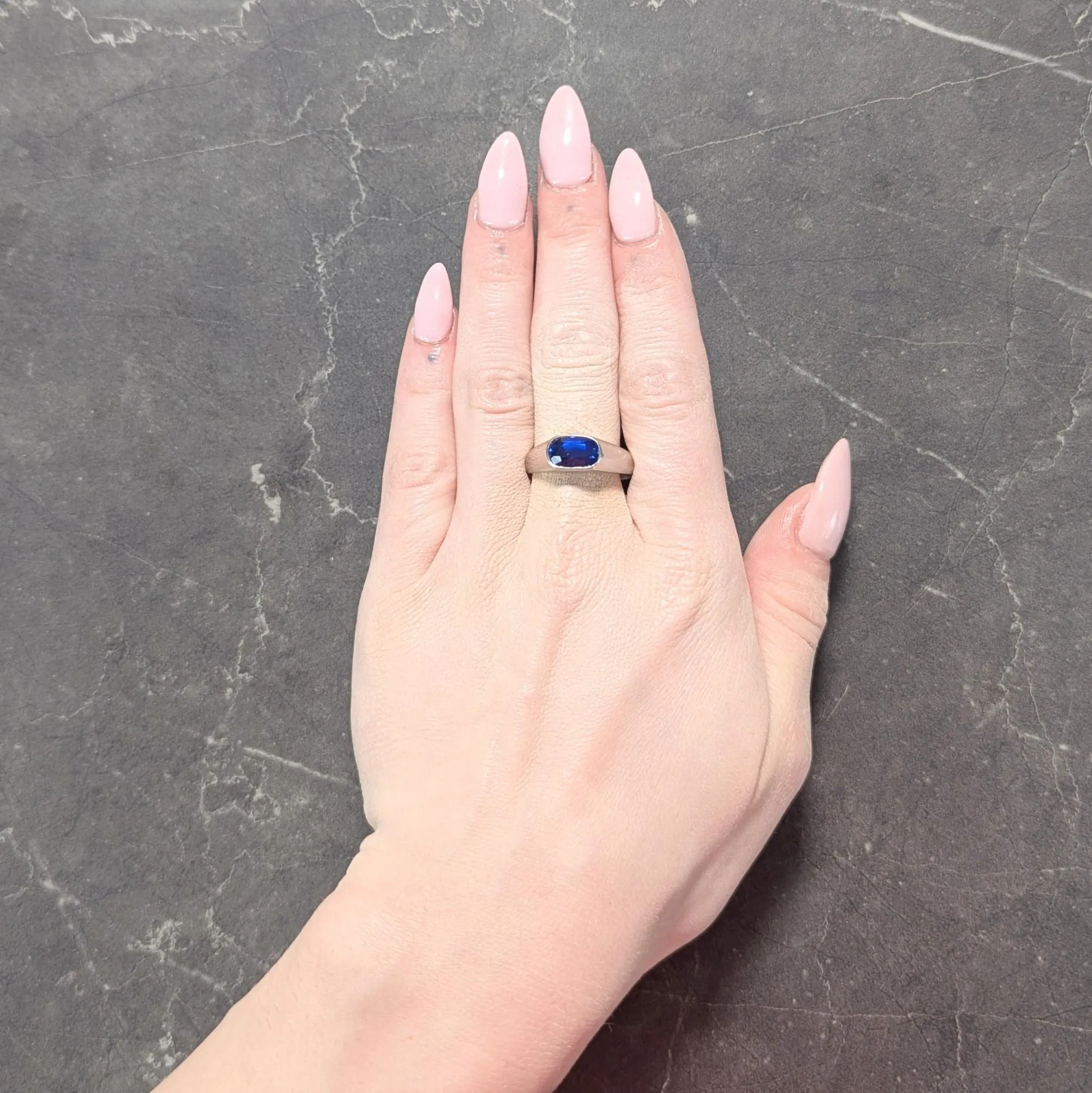 Vintage 4.12 CTW No Heat Ceylon Sapphire Platinum Flush Set Unisex Signet Ring SSEF