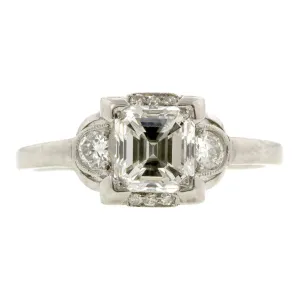 Vintage Engagement Ring, Emerald cut 1.02ct